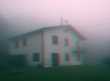 Ons vakantiehuis in de mist 